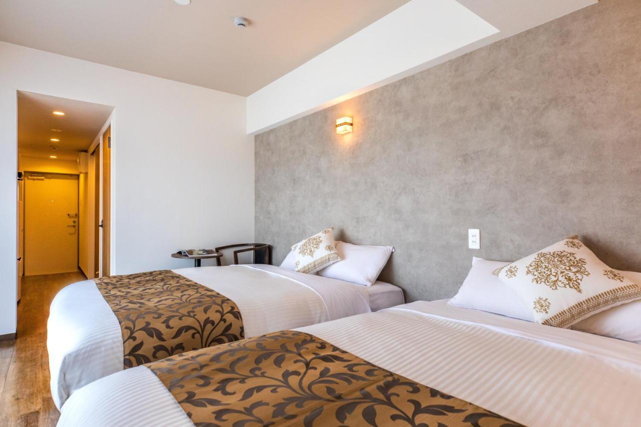 Mr Kinjo 万座ビーチ前 Apart otel Onna Dış mekan fotoğraf
